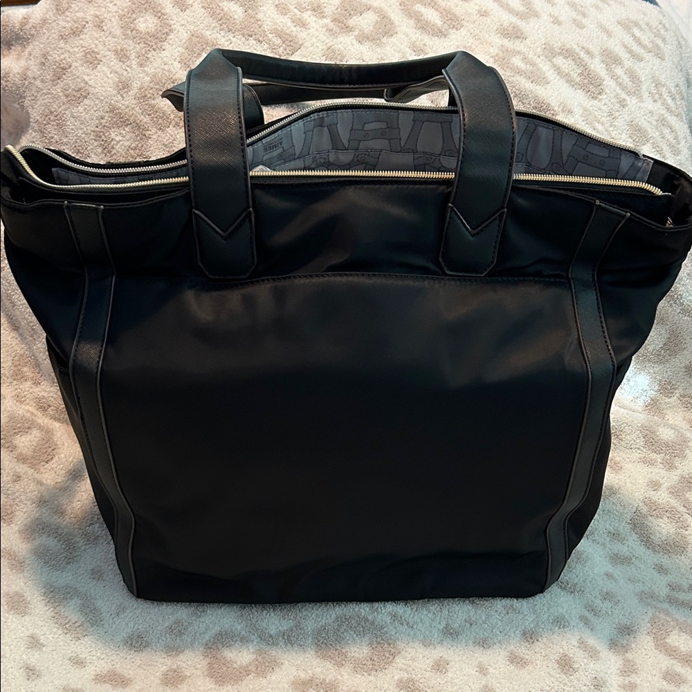 Aimee Kestenberg Tote Bag - Picture 3 of 11